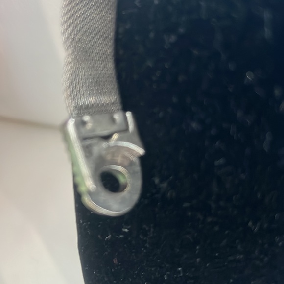 Longaberger So Rachel Scalloped Mesh Necklace - Picture 3 of 8